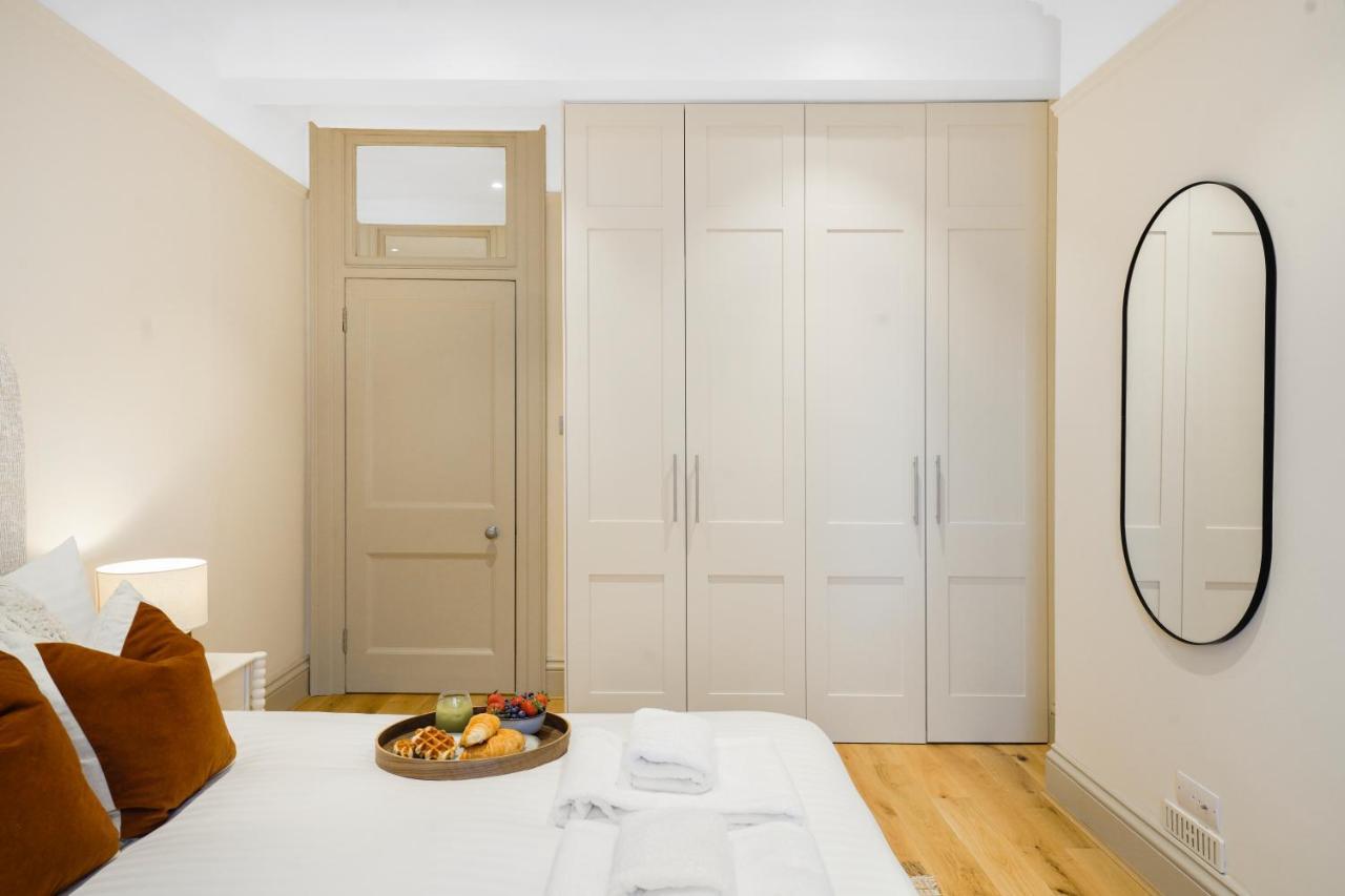 Spacious And Modern 4 Beds Home In Kensington Londra Esterno foto